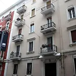Sealand-guest House Apartament Bari